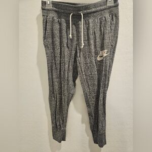 Grey nike sweat pants